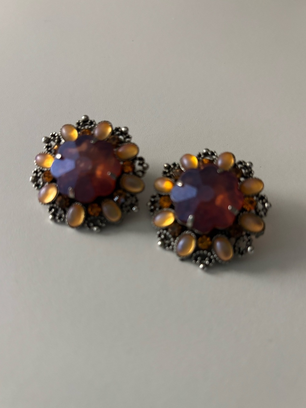 Vintage mid-century clip on earrings